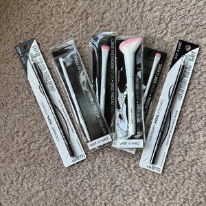 Wet n Wild: Icon Kohl Eyeliners and Brushes and Klean Color Eyeshadow Stick